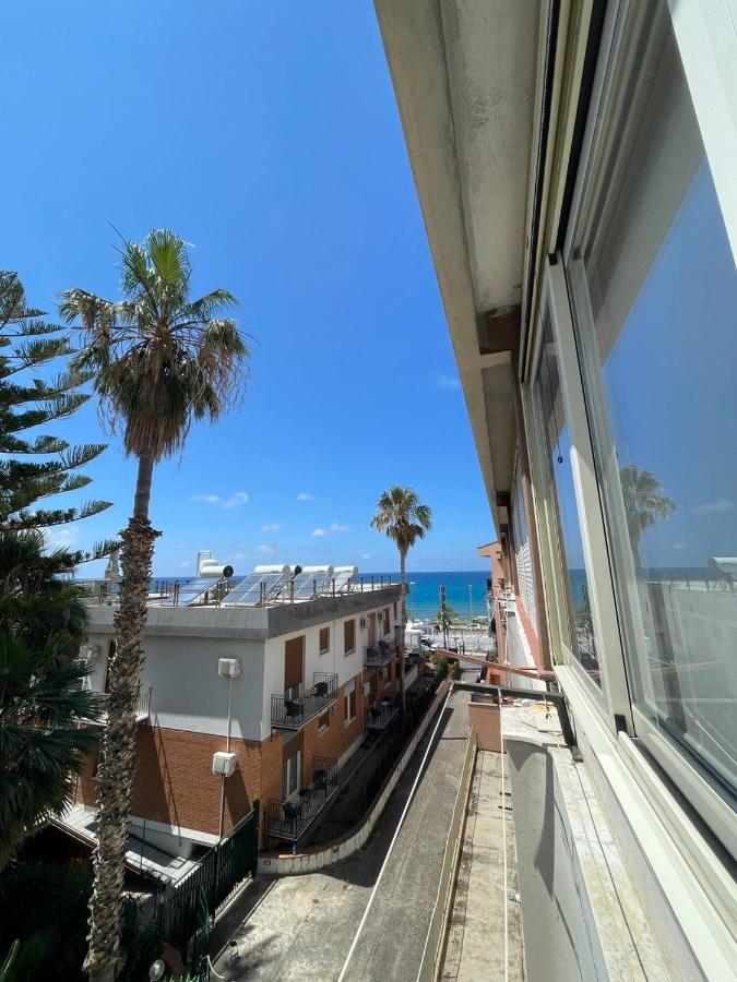 Emma'S House Apartment เชฟาลู ภายนอก รูปภาพ