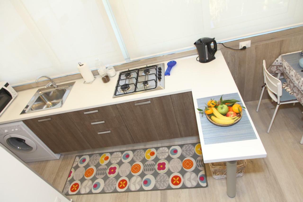 Emma'S House Apartment เชฟาลู ภายนอก รูปภาพ