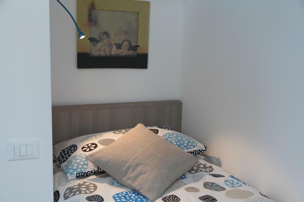 Emma'S House Apartment เชฟาลู ภายนอก รูปภาพ
