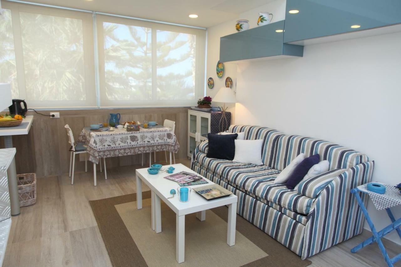 Emma'S House Apartment เชฟาลู ภายนอก รูปภาพ